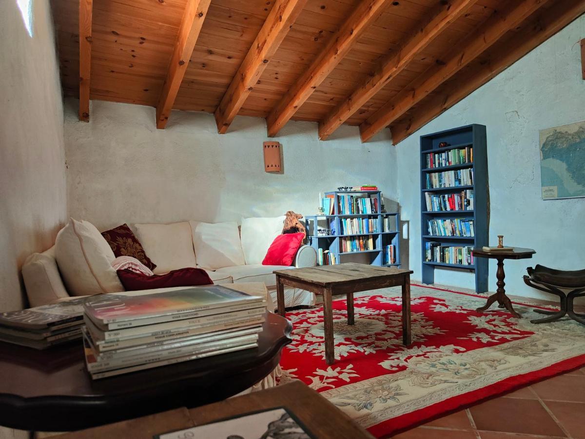 Cortijo Vacas Gordas B&B Кастель-де-Ферро Экстерьер фото